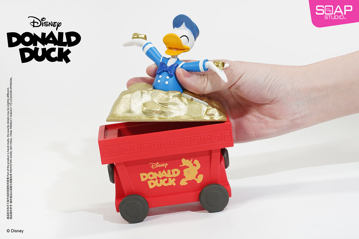 Soap Studio DY090 Disney Donald Duck Gold Hunter Ornament