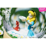Soap Studio DY306 Alice In Wonderland Alice and Dinah Snow Globe