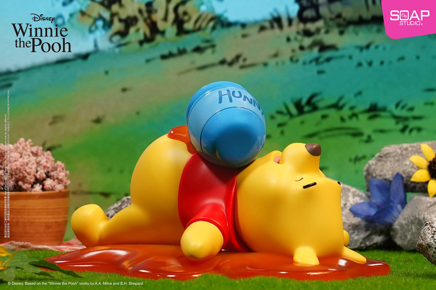Soap Studio DY058 Winnie the Pooh Honey-bath Figure