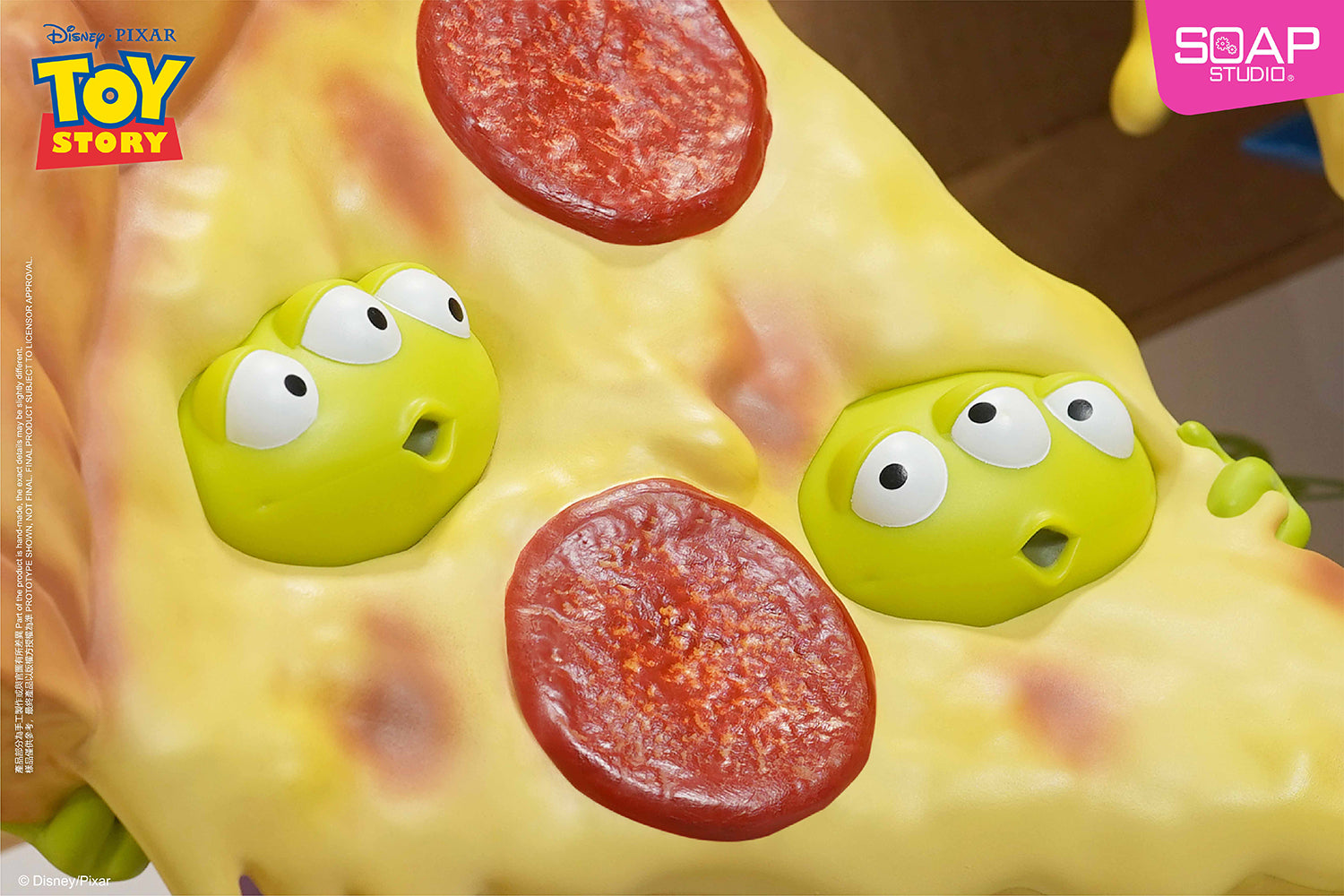 Soap Studio PX022 Pixar Aliens Pizza Day Figure